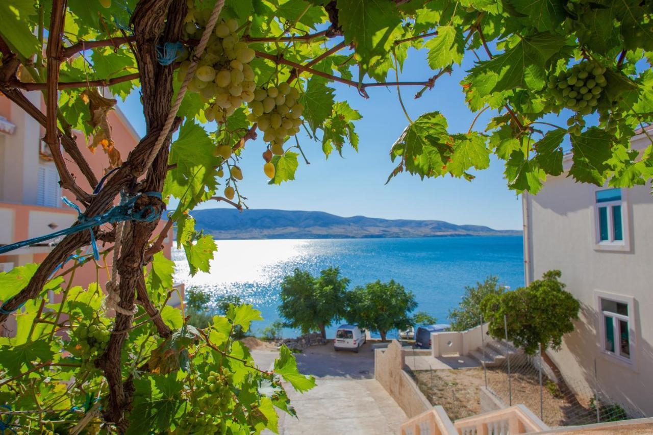 Apartments By The Sea Metajna, Pag - 6522 Zubovići エクステリア 写真
